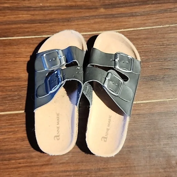 Ann Marie Girls Fashion Slide Buckle Sandals - Picture 1 of 10
